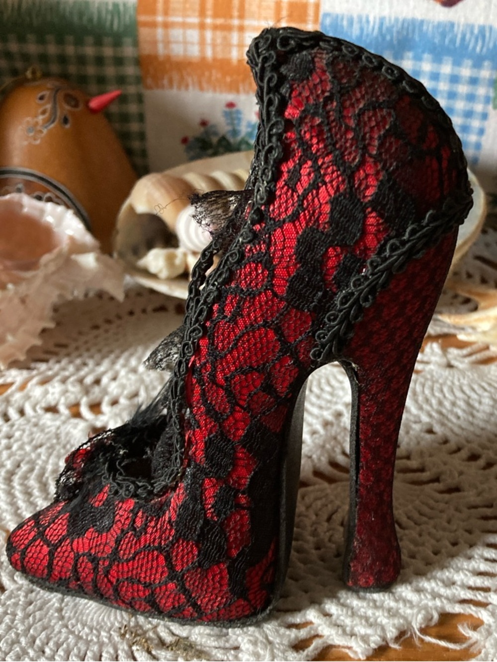 Women's Red Lace High Heel Pump with Black Overlay